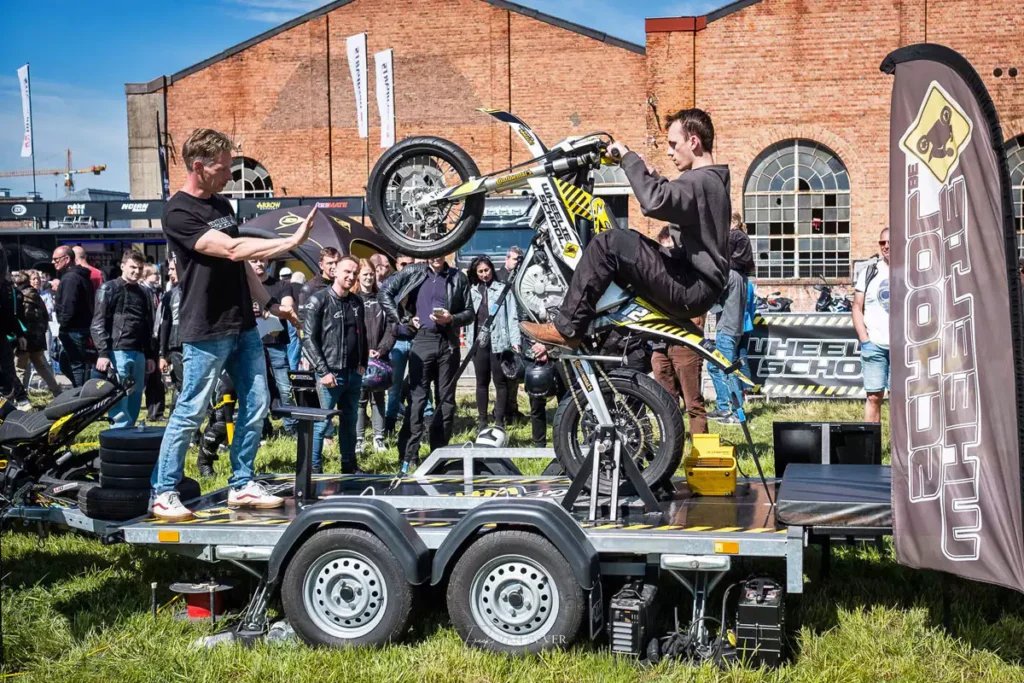 wheelie simulator